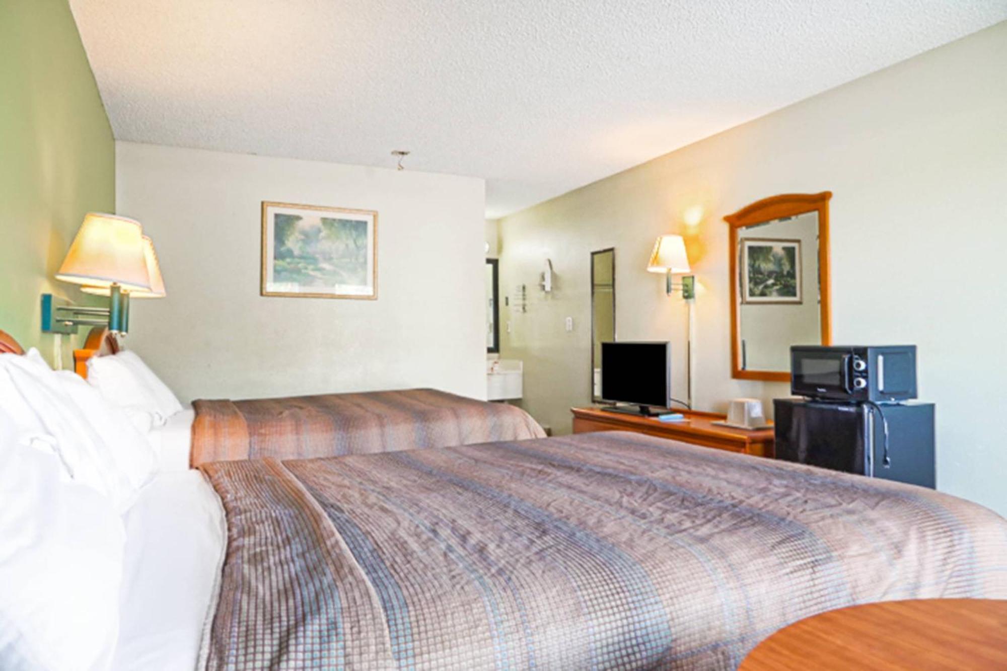 Economy Inn By Oyo Ashburn Ngoại thất bức ảnh