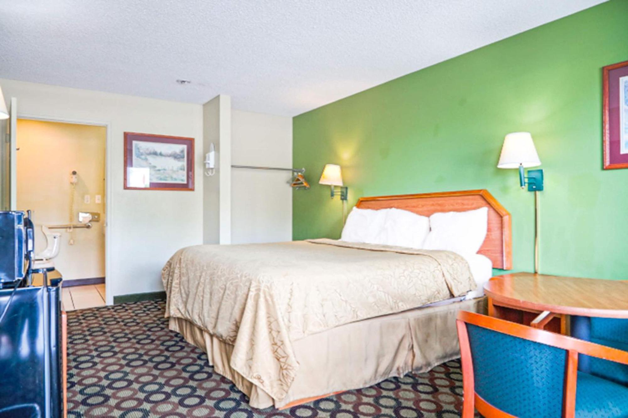Economy Inn By Oyo Ashburn Ngoại thất bức ảnh