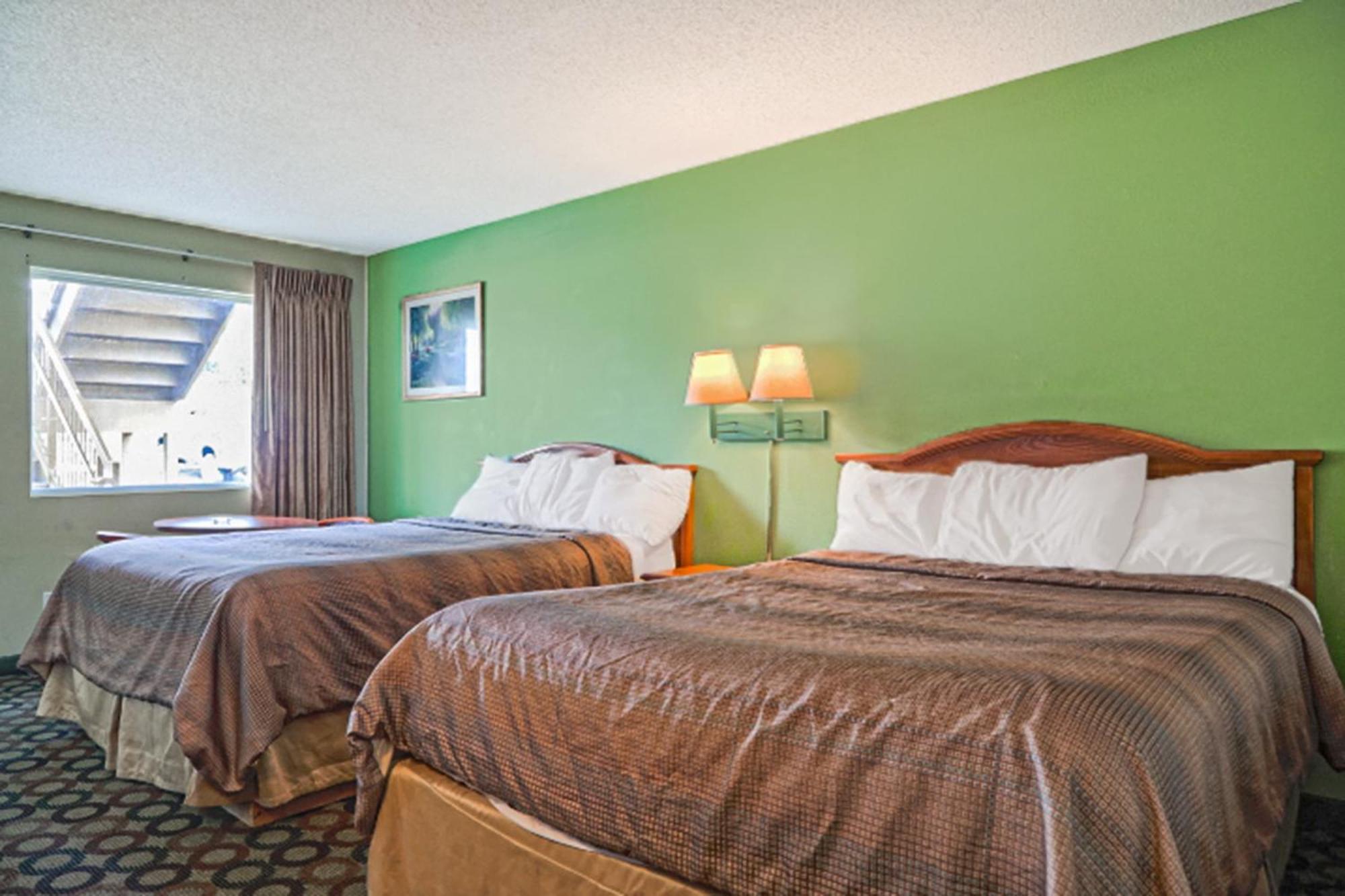 Economy Inn By Oyo Ashburn Ngoại thất bức ảnh